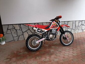 Honda XR 600