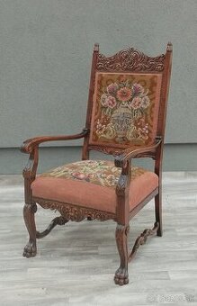 Kreslo renesančné.