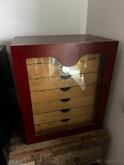 Humidor