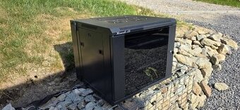 Predam skrinu na server