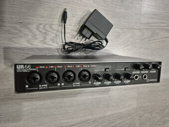 Steinberg UR44 USB zvuková karta