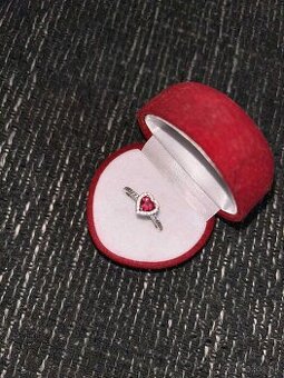 Predam prsten pandora a retiazku z chirurgickej ocele