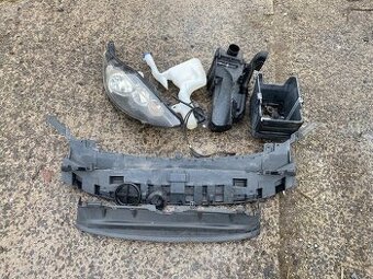 Ford fiesta MK7 diely na prednú časť, pravé svetlo, čelo….
