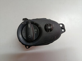 vypinac svetiel ford focus 04052524 20€