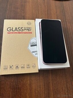 Iphone 17e novy  256GB