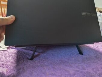Vymením Asus Vivobook 8ram 128gb