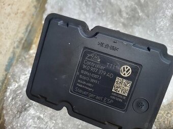 Predám ABS jednotku z Škoda Octavia II