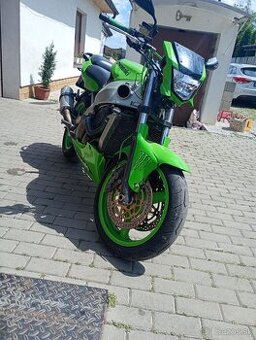 Kawasaki Ninja ZX6R
