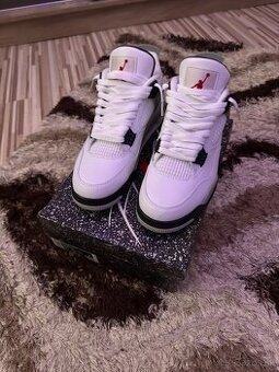 Jordan 4 White Cement