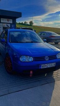 Golf 4