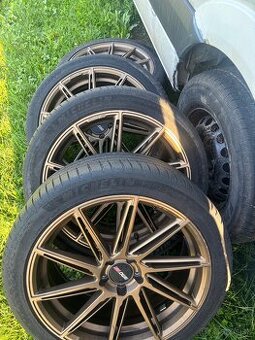 Motec R20 Kolesa 255/40 R20