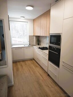 Prenájom 3-izbový byt Levoča PRAMEŇ