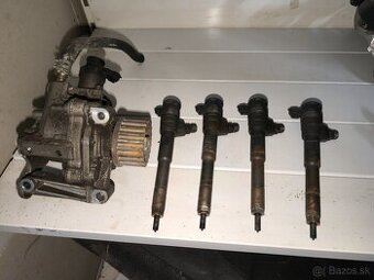 Renault Dacia vstrekovace a palivové cerpadlo