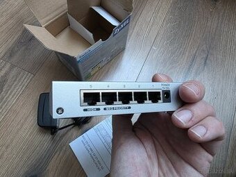 Zyxel GS-105B v3 – 5-portový Gigabit switch