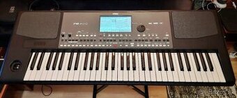 Korg PA600