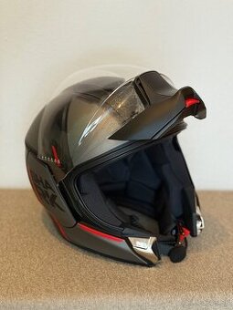 Integrálna prilba na motorku