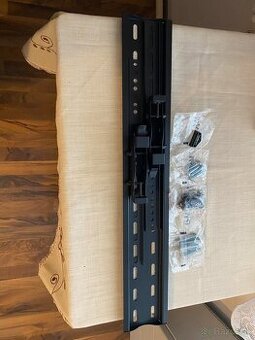 Nástenný držiak na TV Arkas DLT70 (37" - 70") – komplet