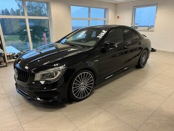 MERCEDES-BENZ CLA 45 AMG  2.0 Turbo 4 matic 360 koní