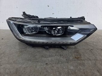 VW PASSAT B8 2014- PRAVÉ PREDNÉ SVETLO