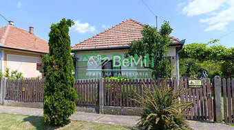 P R E D A N É Rodinný dom Méra nová strecha