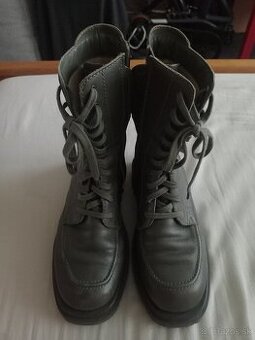 Kožené čižmy tmavozelene 39