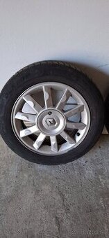 Kúpim elektrón R15 Renault