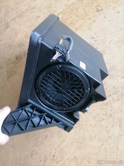 Škoda octavia 3 - subwofer caton