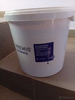 Biela interiérová farba