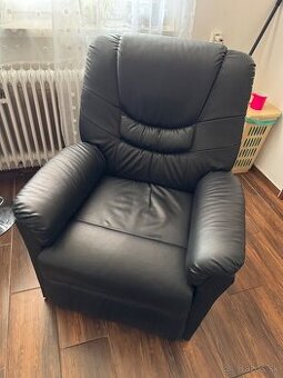 Masážne kreslo s vyhrievaním