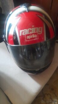 Helma 40eur/kus, Shoei, Aprilia, topánky 80eur