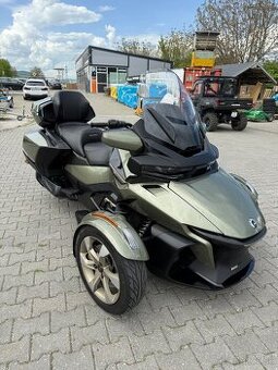 CAN AM SPYDER RT Sea to Sky