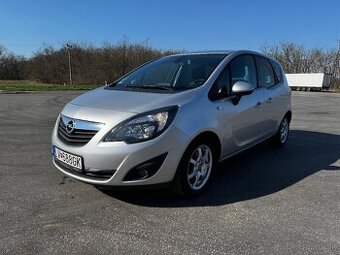 Opel meriva B 1.7cdti edition