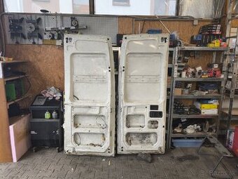Predam zadne dvere na Iveco Daily vyska 190