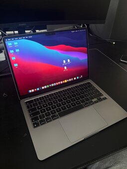 MacBook Air M2 8GB / 256GB