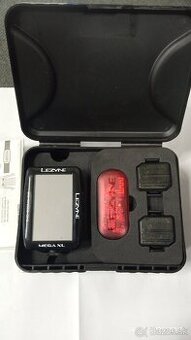 Lezyne Mega XL GPS cyklopočítač sada.