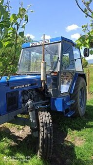 Traktor Zetor 6911