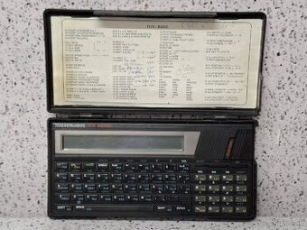 TEXAS INSTRUMENT TI-74 BASICALC / SLABŠÍ DISPLAY