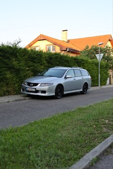 Honda Accord Tourer 2.0 iV-TEC 114kW rok 2004