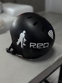 R.E.D prilba - 1