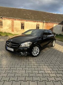 Mercedes benz A180