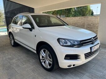 VW Touareg 4.2 TDI V8 250kW EXCLUSIVE Panorama ACC WEBASTO