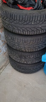 Zimné komplety 215/60R16 Kleber