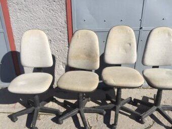 Kancelárske stoličky