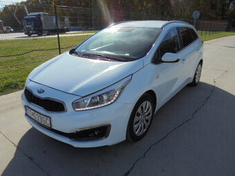 Kia Cee´d SW 1.4 CVVT LX, benzín, combi, r.v.9/2015