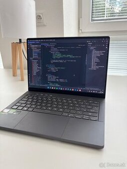 ASUS ROG Zephyrus G14