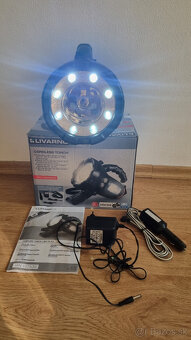 Akumulátorový reflektor (svietidlo, baterka)