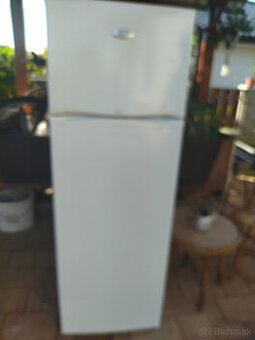 Predám chladniču s mrazničkou