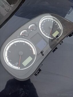 Budiky polodot VW Golf 4 / Bora