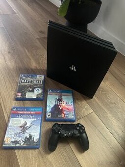 Playstation 4 Pro SLIM + 3 hry
