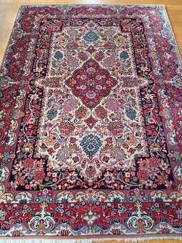 Jedinečný perzský koberec - ručne viazaný Isfahan 155x110